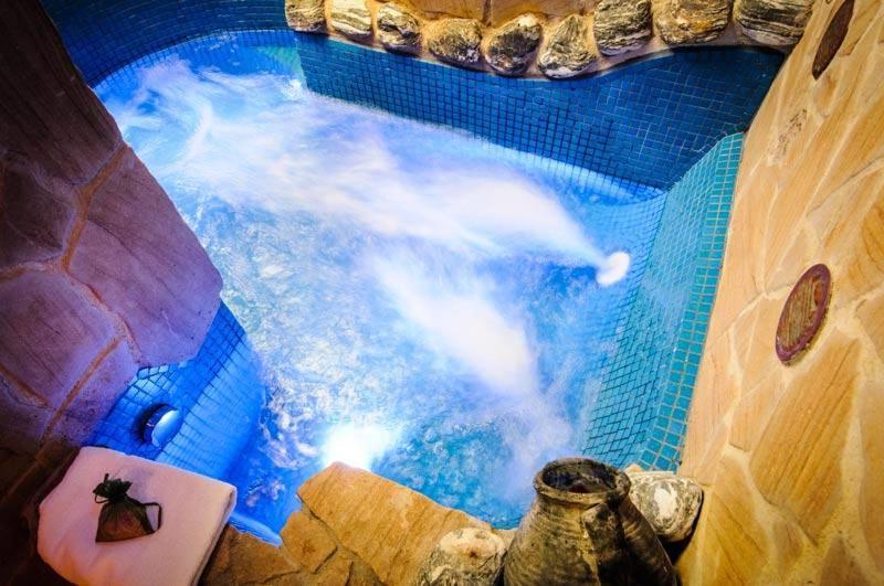 Ille-Roif Resort&Spa Fara in Sabina Luaran gambar
